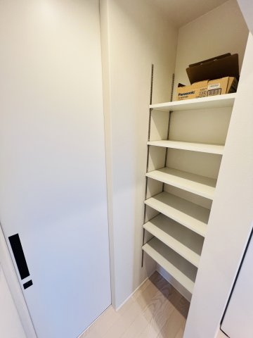 デザインを纏う湘南・辻堂Lifeの収納