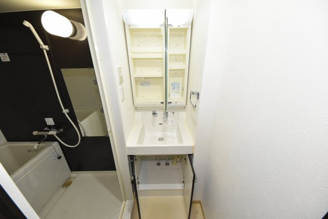 エスライズ難波EAST