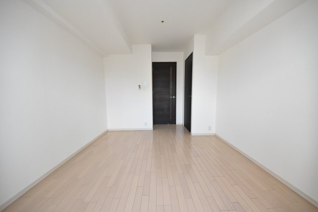 エスライズ難波EASTの寝室