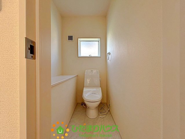 久喜栗橋東　新築一戸建て　03　リーブルガーデンのトイレ|温水便座等機能充実！！