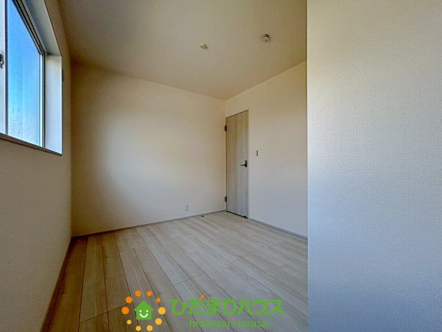 久喜栗橋東　新築一戸建て　03　リーブルガーデンの洋室|5.25帖のお部屋です！