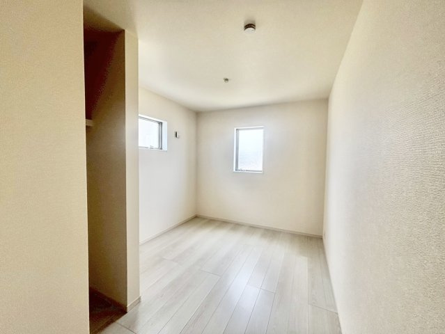 リーブルガーデン碧南第59三宅町　全4棟　新築戸建の洋室