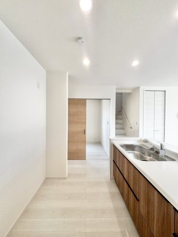 リーブルガーデン碧南第59三宅町　全4棟　新築戸建のキッチン