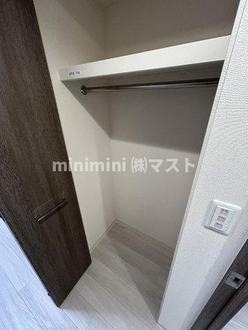 大阪市福島区海老江７丁目の賃貸マンションの収納