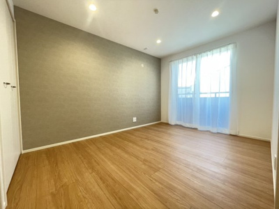 【洋室】 | 沖田町　エクリュ　③号棟 | 洋室②