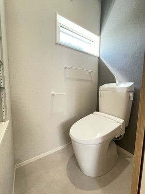 【トイレ】 | 沖田町　エクリュ　③号棟 | ２階トイレ