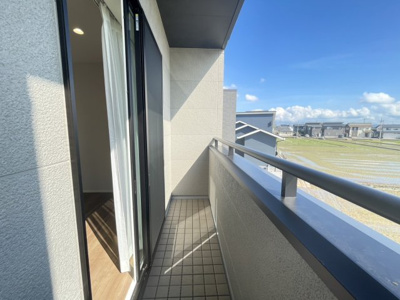 【バルコニー】 | 沖田町　エクリュ　④号棟