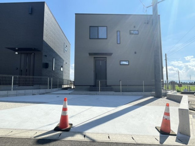 【外観】 | 沖田町　エクリュ　④号棟