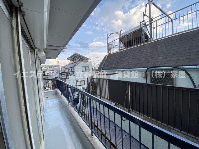 佐藤マンションのバルコニー