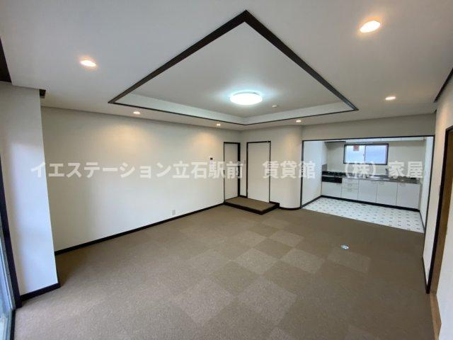 佐藤マンションの居間・リビング