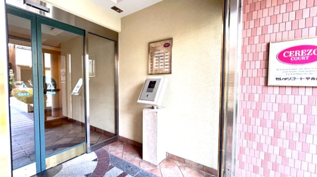 セレッソコート甲南山手のエントランス|エントランスは安心のオートロック式です。