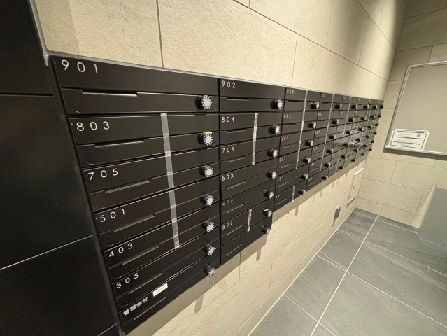 S-RESIDENCE東三国amanteの駐車場