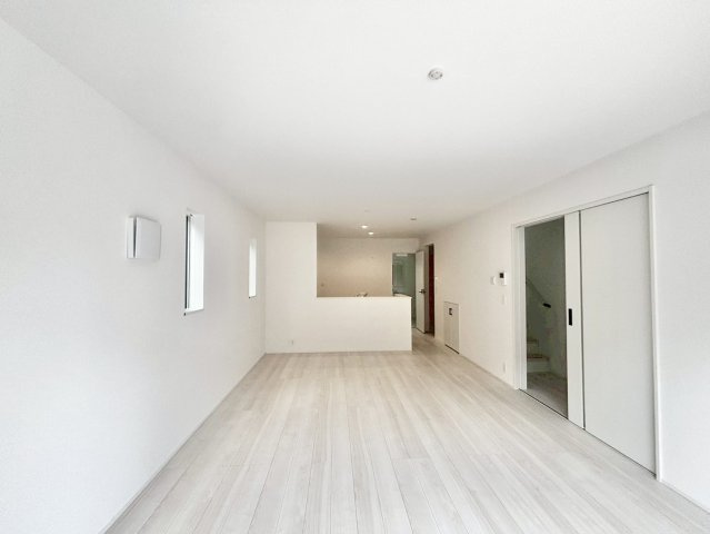 リナージュ碧南市錦町4丁目24-1期　全3棟　新築戸建の居間・リビング