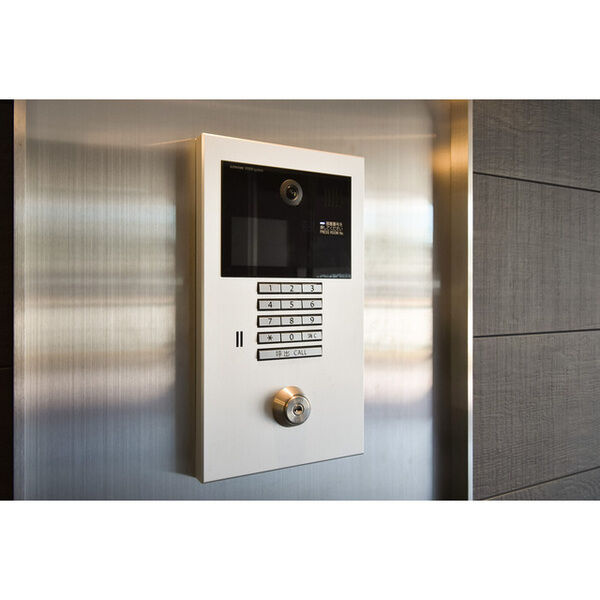 レジデンシア泉Ⅰのエントランス