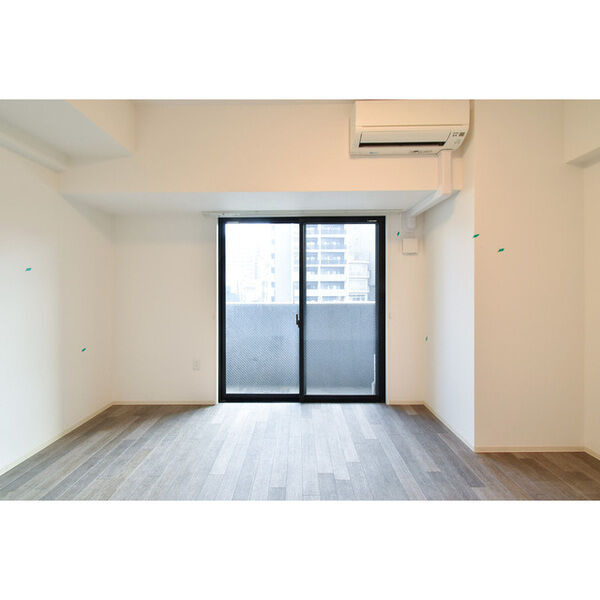 レジデンシア泉Ⅰの居間・リビング