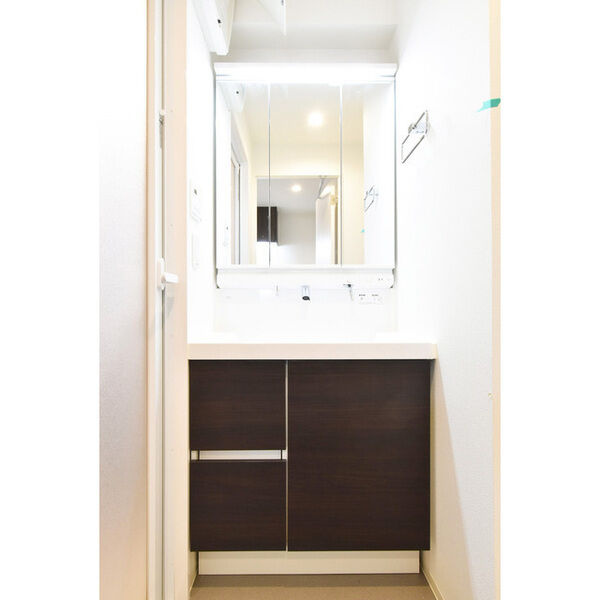 レジデンシア泉Ⅰの洗面所