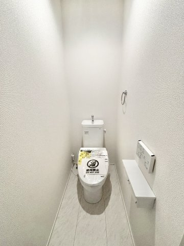 リナージュ碧南市錦町4丁目24-1期　全3棟　新築戸建のトイレ