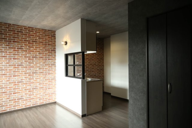 【居間・リビング】 | Brooklyn箱崎LASPACIO1 | 別号室の写真になります。現況優先。