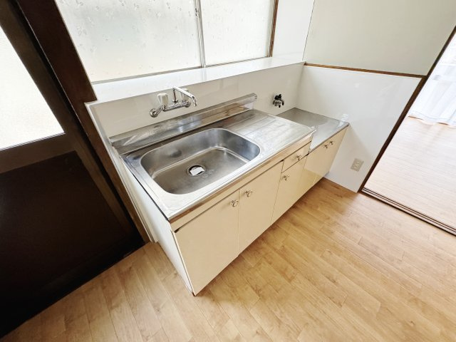 安芸郡海田町畝１丁目の一戸建てのキッチン