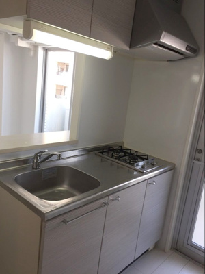 【キッチン】 | エンクレスト平尾Ⅱ | 別号室の写真になります。現況優先。