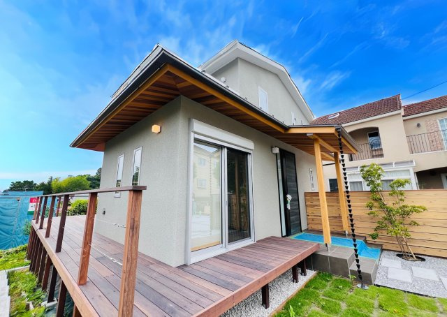 Kamakura Modern – 和を継ぐ邸の外観