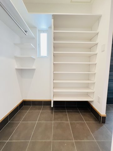 Kamakura Modern – 和を継ぐ邸の収納