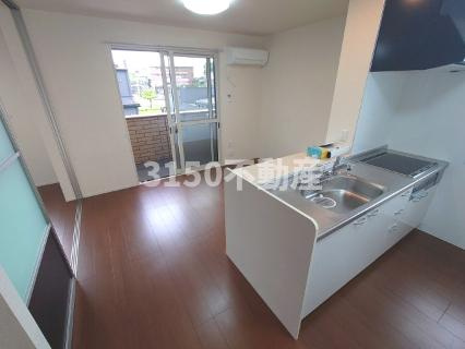 フラフィールドのキッチン