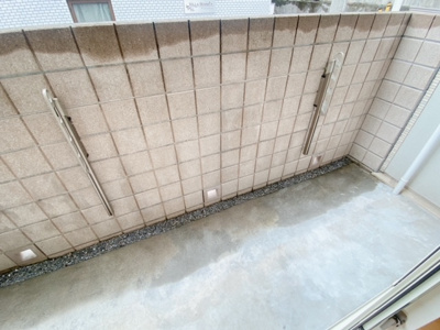 【バルコニー】 | アンウィスタリア