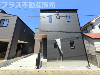 【外観】 | 現地写真。同じ物件を見るなら、プラス不動産販売にお任せ下さい。