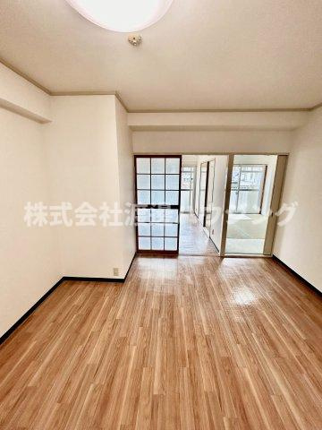 桑原ハイツの内装