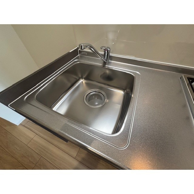 ブロード東灘深江駅前レジデンスのキッチン|シンク