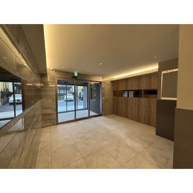 ブロード東灘深江駅前レジデンスのロビー