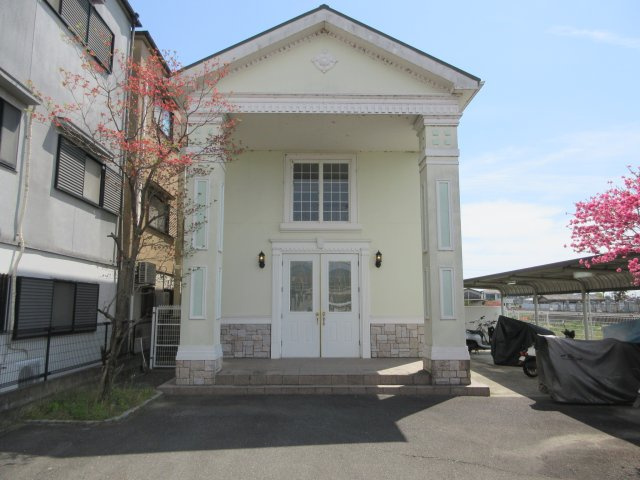 フォレスタ伏見