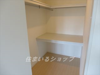 広島市安佐北区可部南１丁目のアパートの設備|ウォークインクローゼット