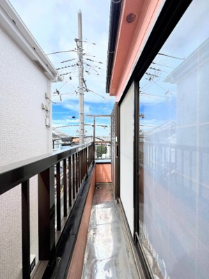 【バルコニー】 | ◆権太坂1丁目中古戸建◆ | ◆日当たり良好なバルコニー！毎日のお洗濯にも嬉しいですね！