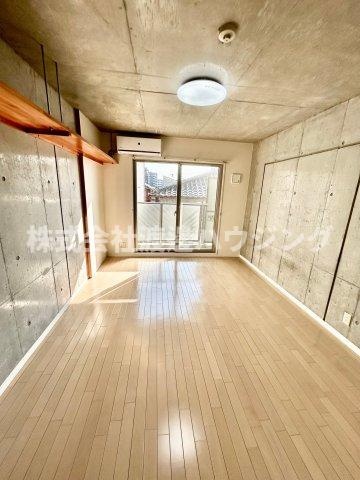 クオリア吹田の寝室