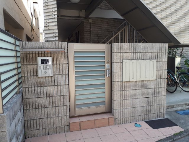 サンリードのエントランス