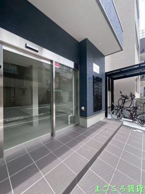 【エントランス】 | Urban　Nests 天神ノ森