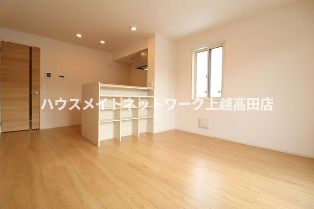 ラトン・ラヴールの居間・リビング|リビングダイニング