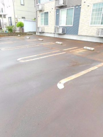 はなみずきの駐車場