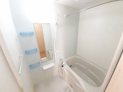 【浴室】 | メゾン　コリーヌⅡ