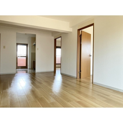 【居間・リビング】