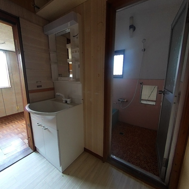 大野町中之元４１０番地２３貸家の洗面所