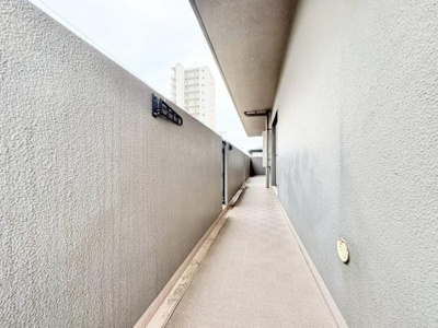 【バルコニー】 | グラン・コート堺ザビエル公園東 | 南東、南西向きで陽当りが良く、お洗濯物が良く乾き気持ち良いです！