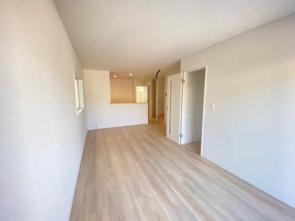 【居間・リビング】