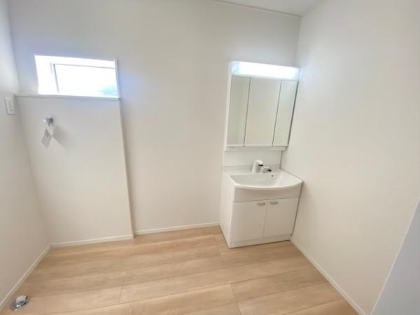 【独立洗面台】