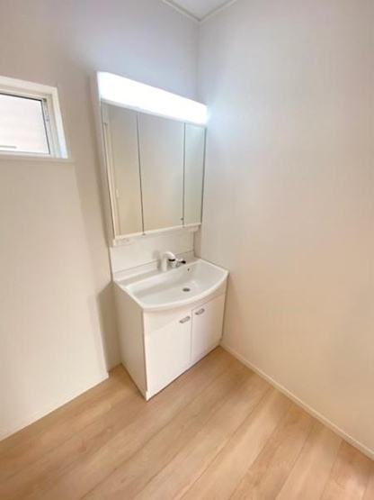 【独立洗面台】