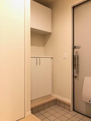 【玄関】 | フォレナコート春日Ｂ