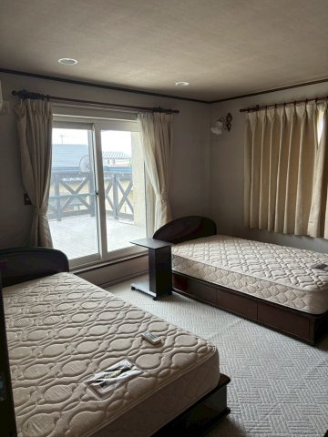 中古住宅　帯広市西7条南24丁目の洋室