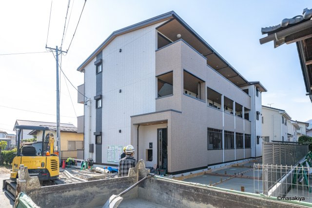 Glicina（グリシーナ）